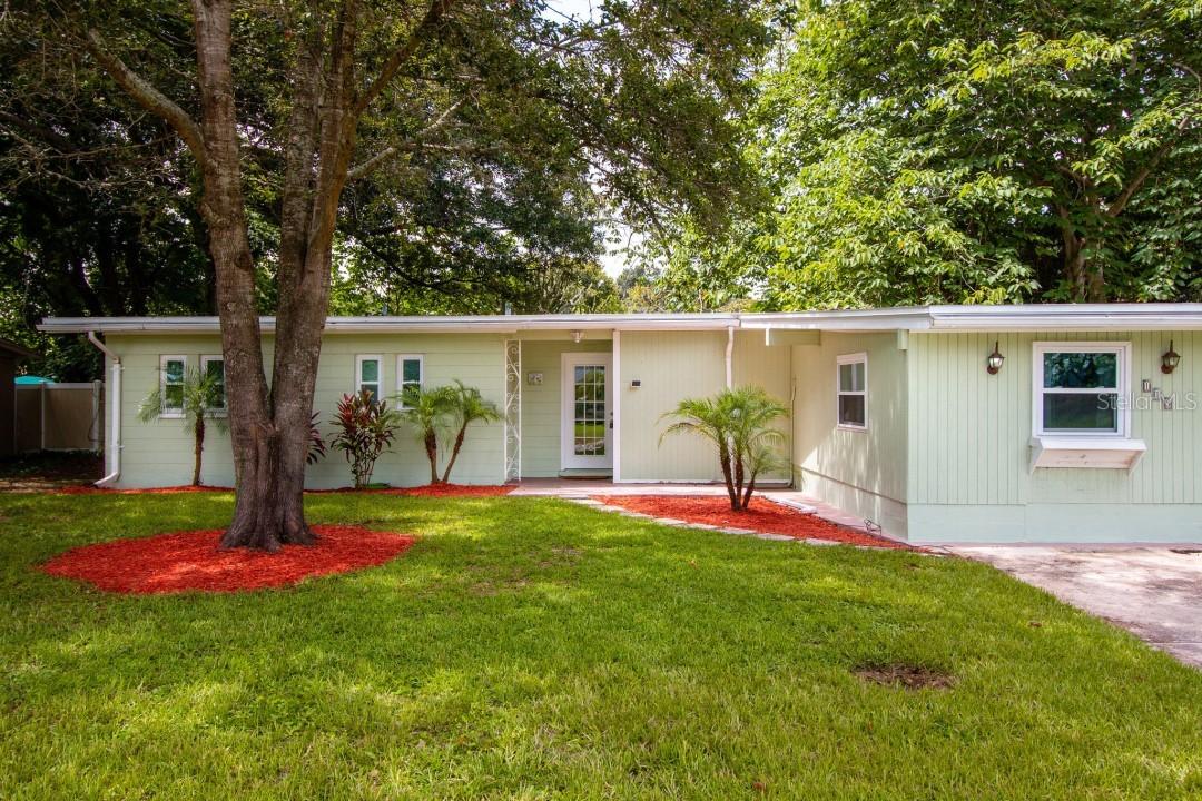 118 Emily Ln., Brandon, FL 33510