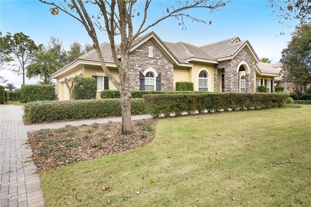 25601 Hawks Run Ln., Sorrento, FL 32776