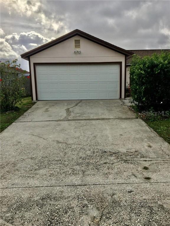 10 Bradford Ct., Kissimmee, FL 34758