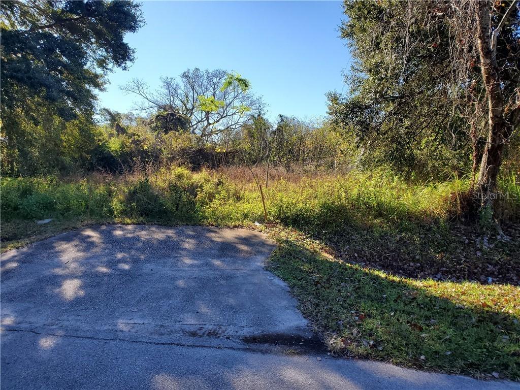 4932 College Dr., Orlando, FL 32811