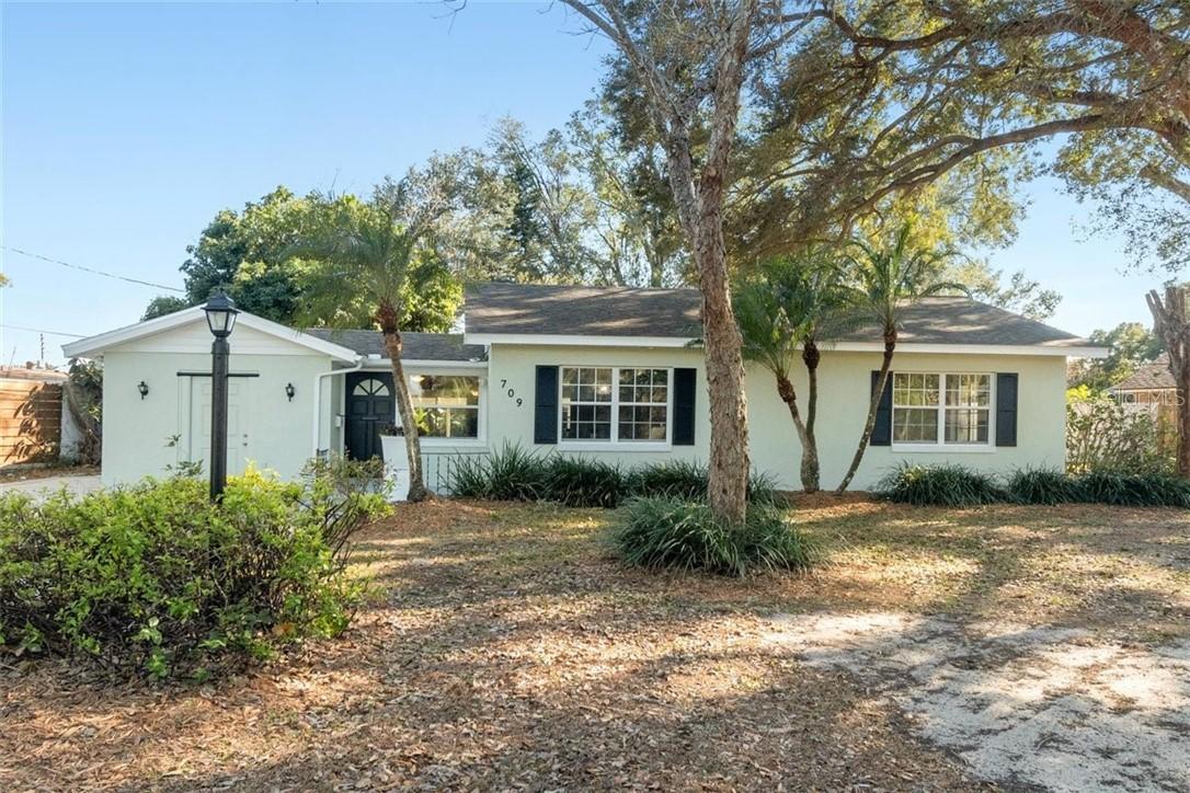 709 Wessex Pl., Orlando, FL 32803