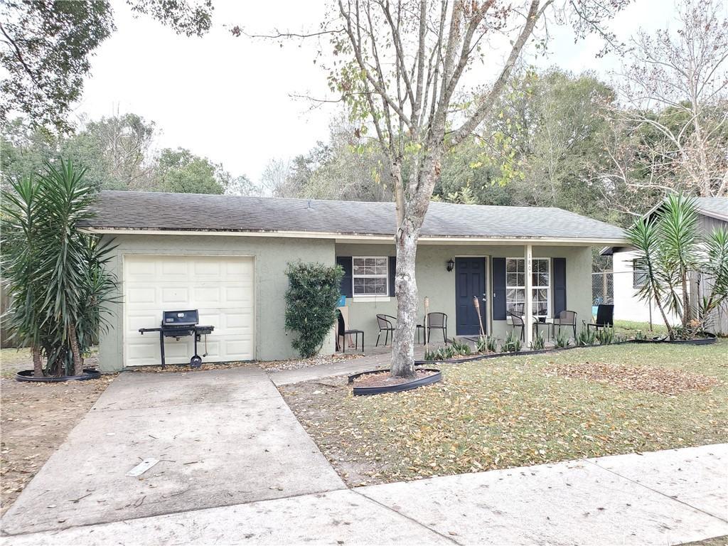 1804 Selleen Dr., Eustis, FL 32726