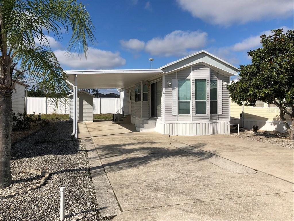 307 Pansy St., Davenport, FL 33837