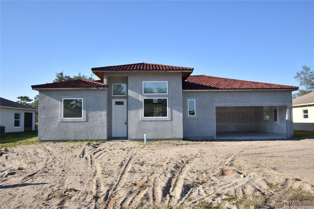 121 Willow Dr., Poinciana, FL 34759