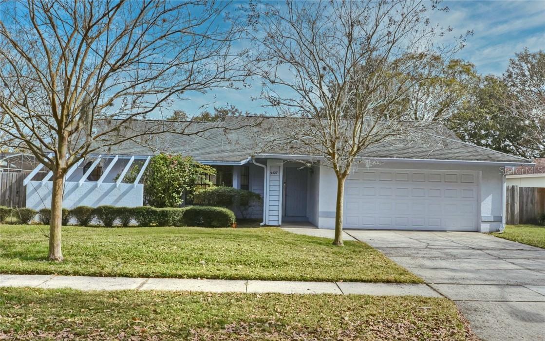 3327 Rider Pl., Orlando, FL 32817