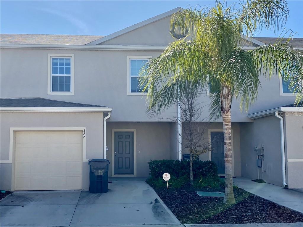 327 Arbor Lakes Dr., Davenport, FL 33896