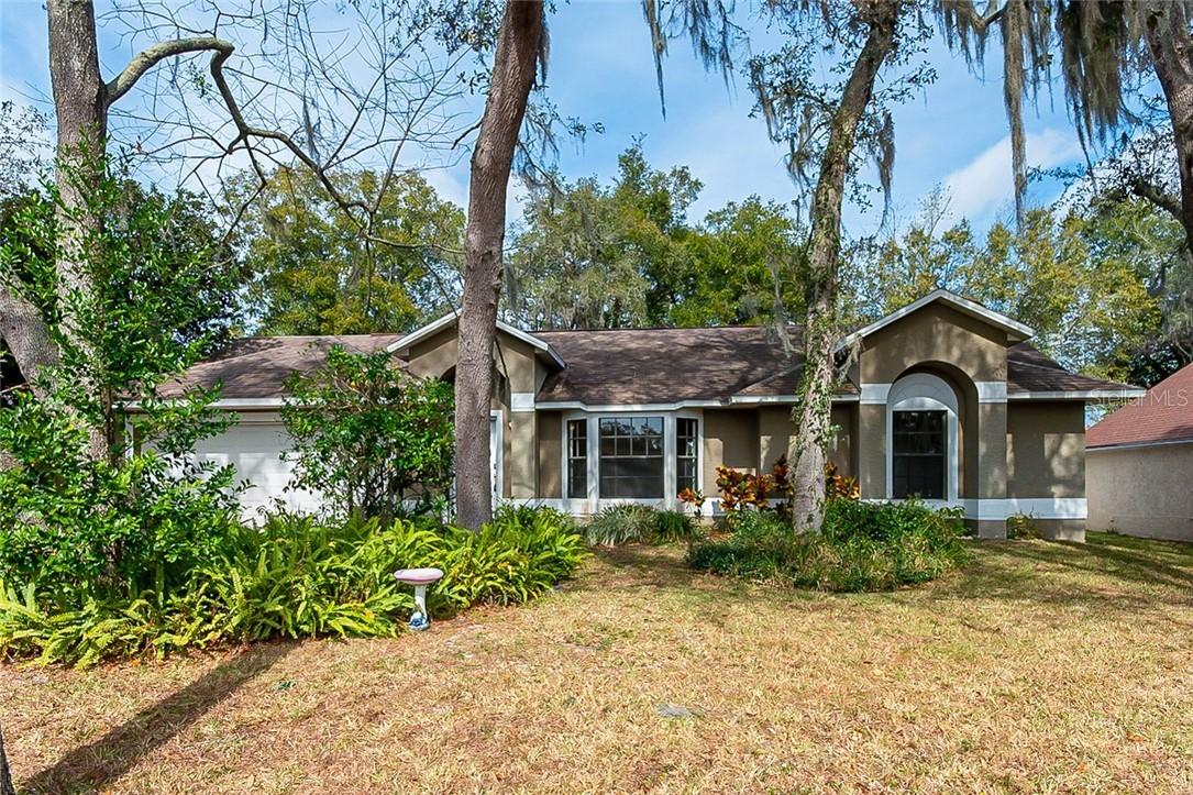 2078 Hedgerow Cir., Ocoee, FL 34761