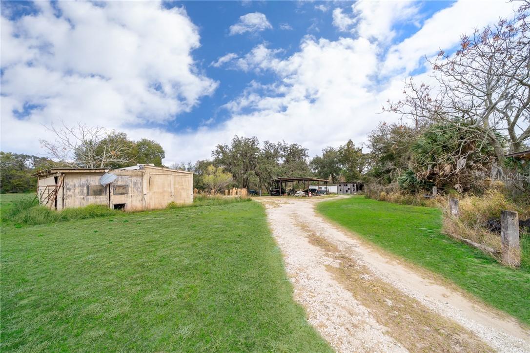 12201 Woodlea Rd., Tavares, FL 32778