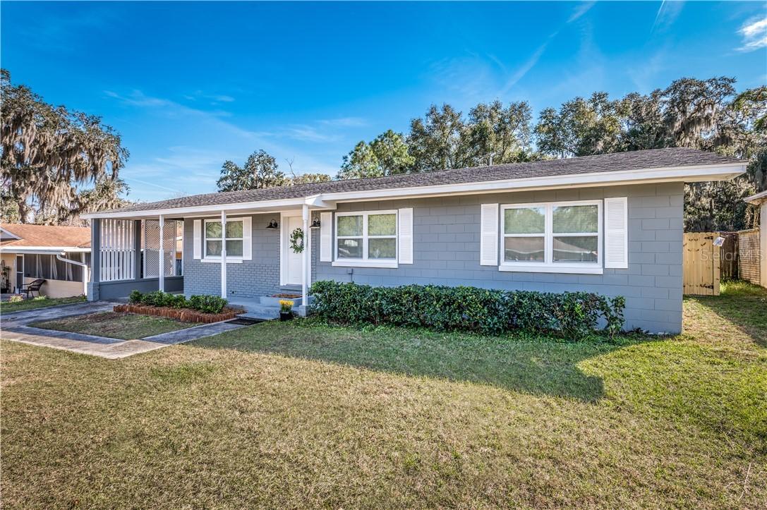 504 E Gottsche Ave., Eustis, FL 32726