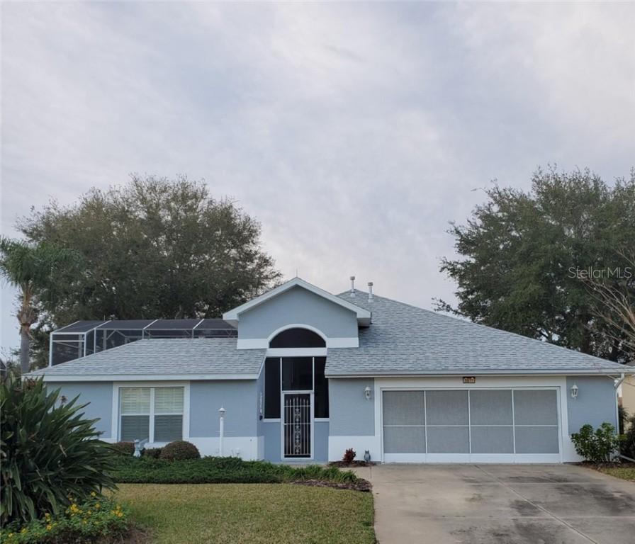 5677 Gulf Stream St., Tavares, FL 32778