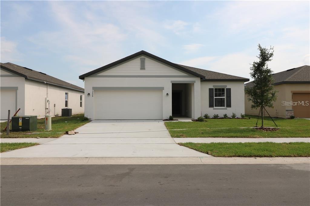 528 Stowers Dr., New Smyrna Beach, FL 32168