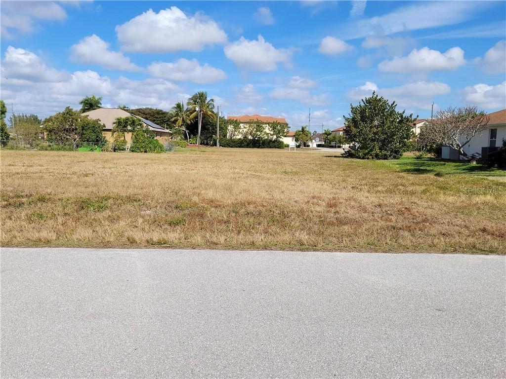 1829 Sw 48th Ln, Cape Coral, FL 33914