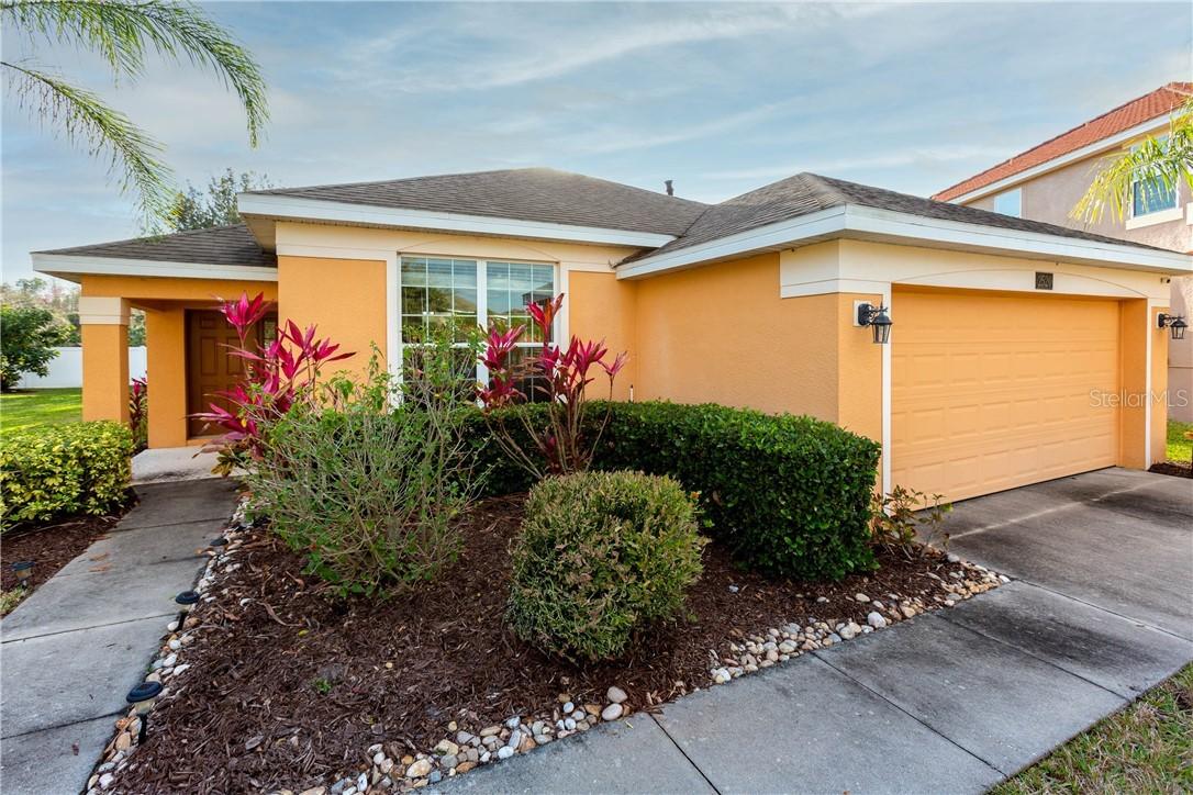 2520 Dharma Cir., Kissimmee, FL 34746