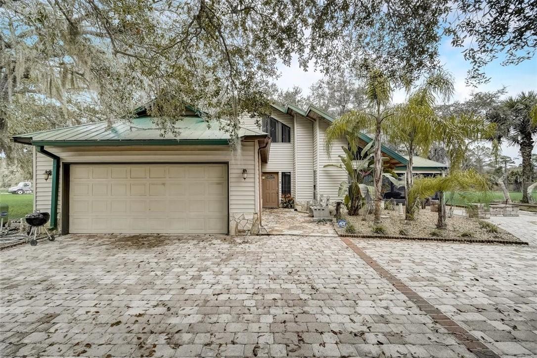 1851 Maytown Rd., Oak Hill, FL 32759