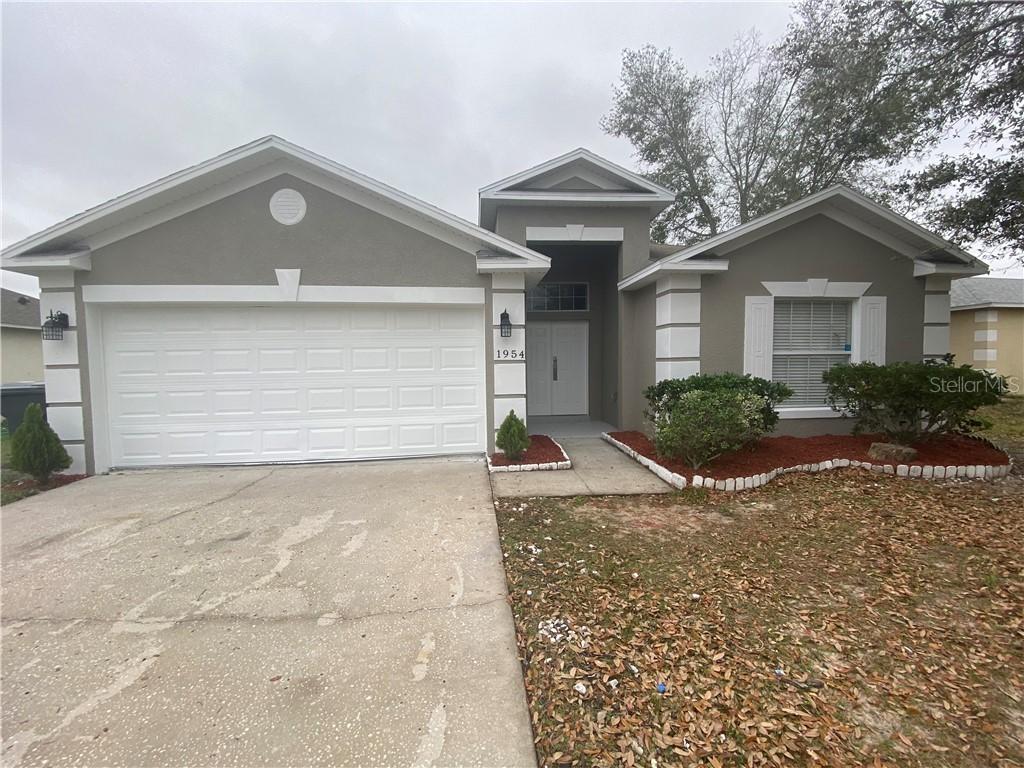1954 Manatee Ct., Poinciana, FL 34759