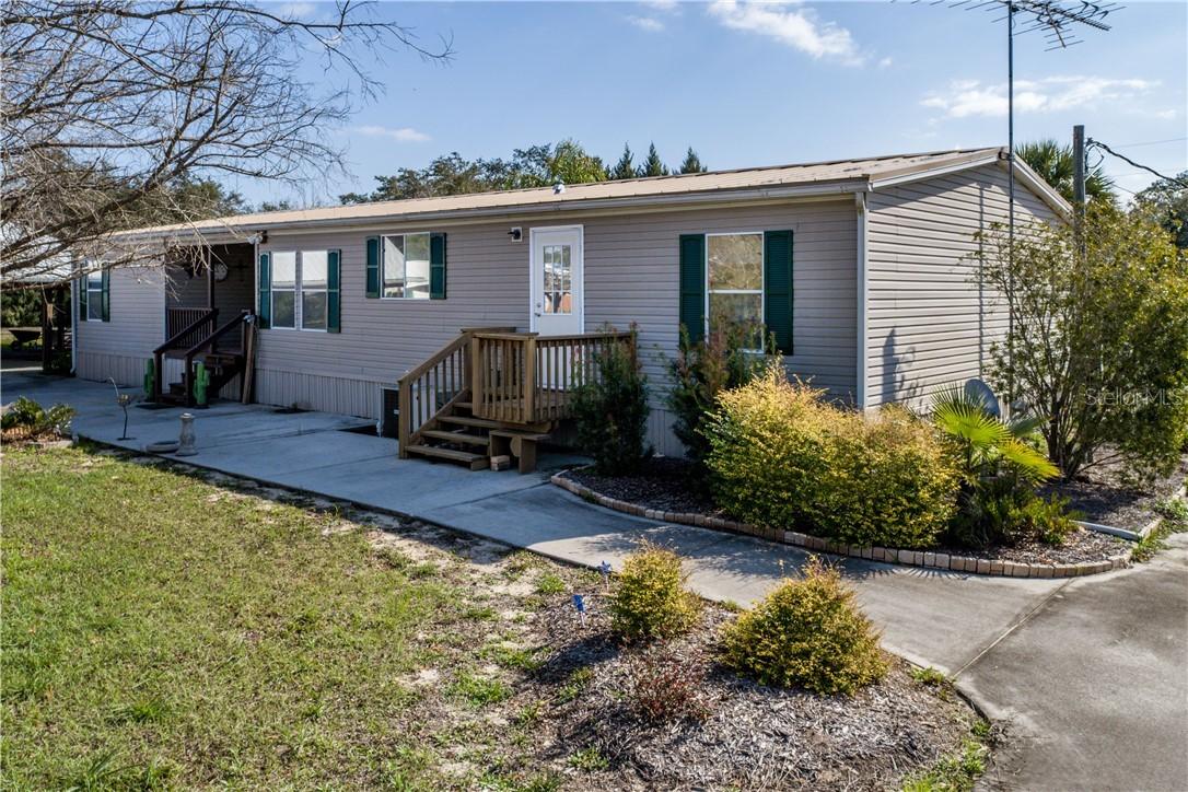 9738 SE 308th Terrace Rd., Altoona, FL 32702