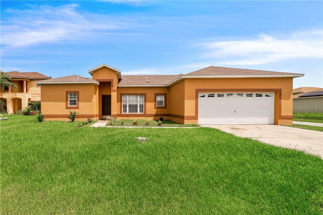 125 Anzio Dr., Kissimmee, FL 34758