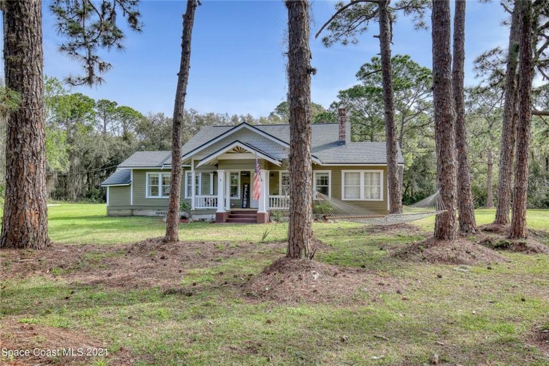 6105 Mangrove St., Mims, FL 32754