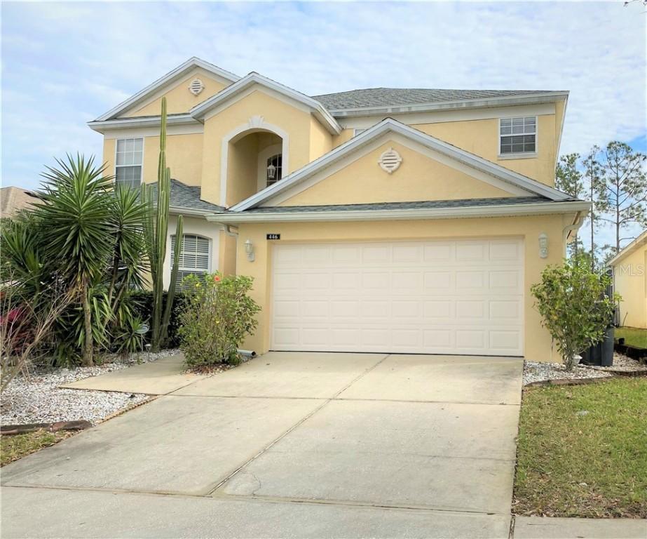 446 Higher Combe Dr., Davenport, FL 33897