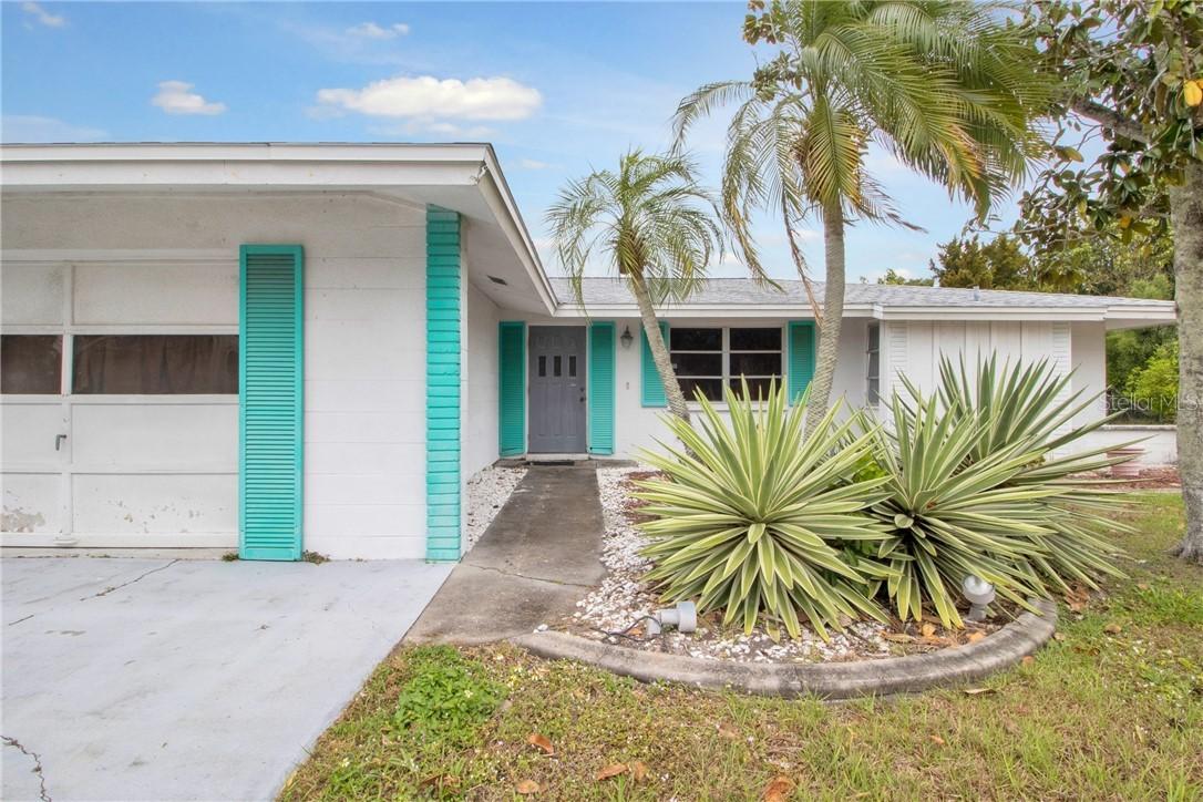 1958 Pennsylvania Ave., Englewood, FL 34224