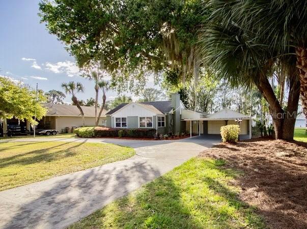 32749 Lake Eustis Dr., Tavares, FL 32778