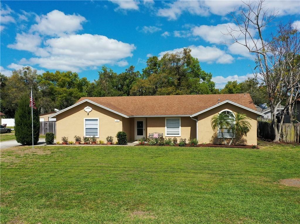 7115 Earlwood Ave., Mount Dora, FL 32757