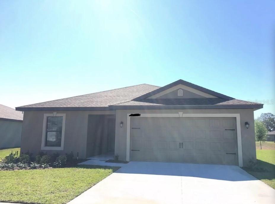 2443 Bexley Dr., Tavares, FL 32778