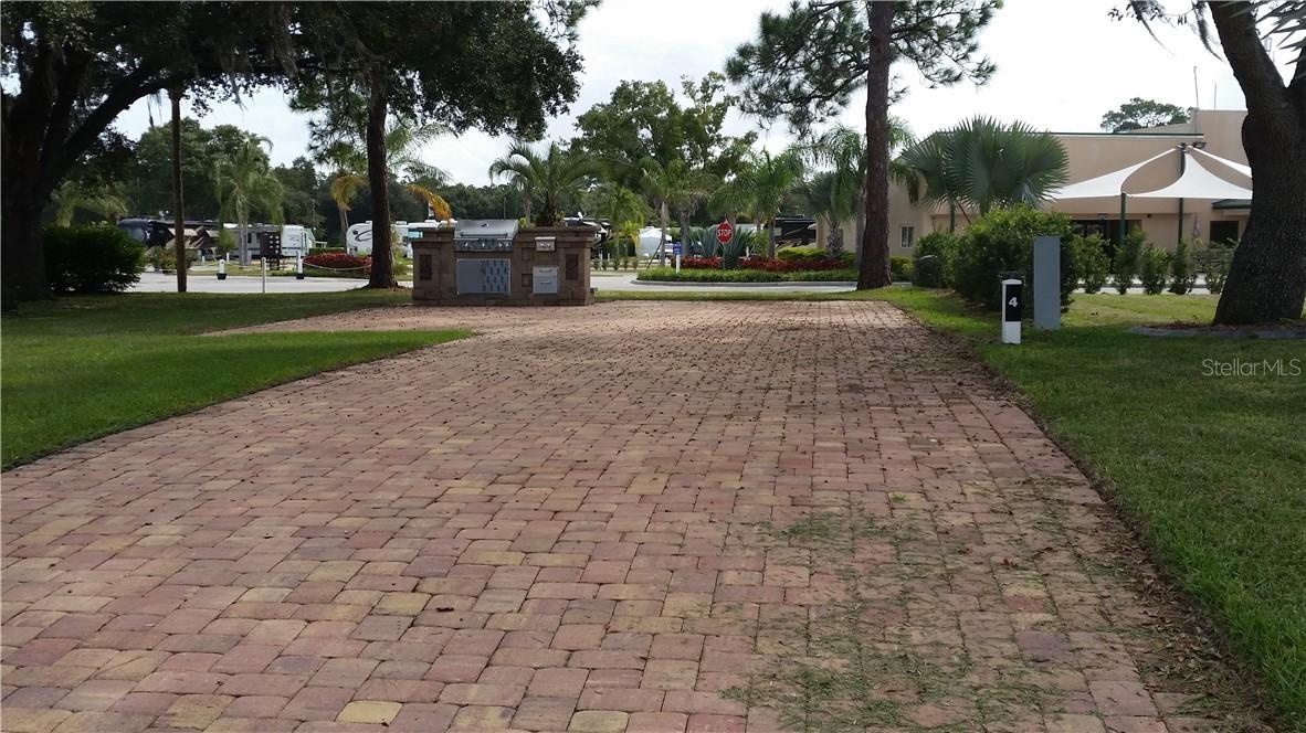 16349 Cherry Tree Ct. #4, Clermont, FL 34714