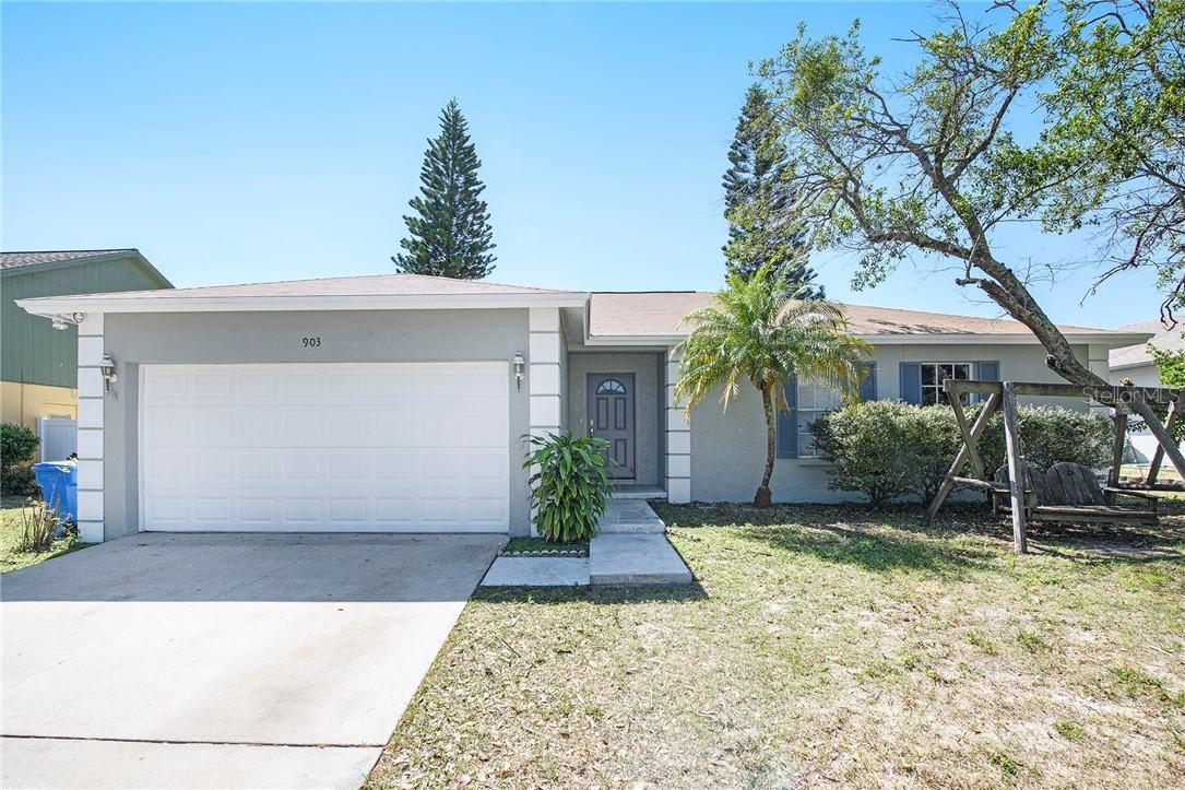 903 Lakemont Hills Blvd., Brandon, FL 33510