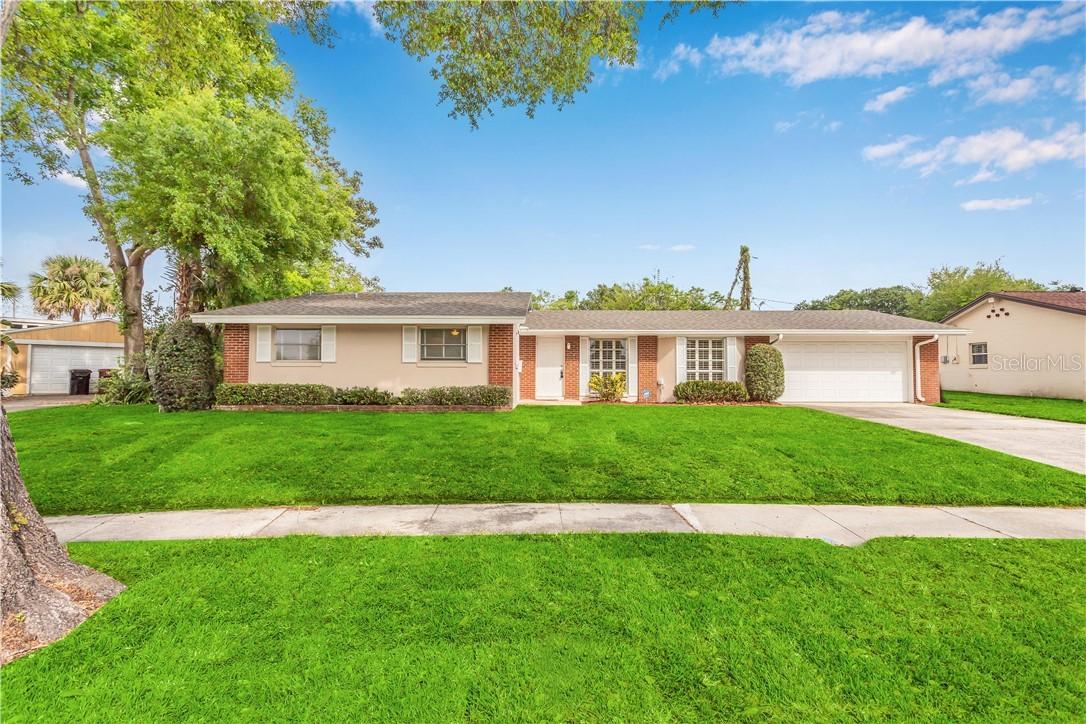 1087 Executive Center Dr., Orlando, FL 32803