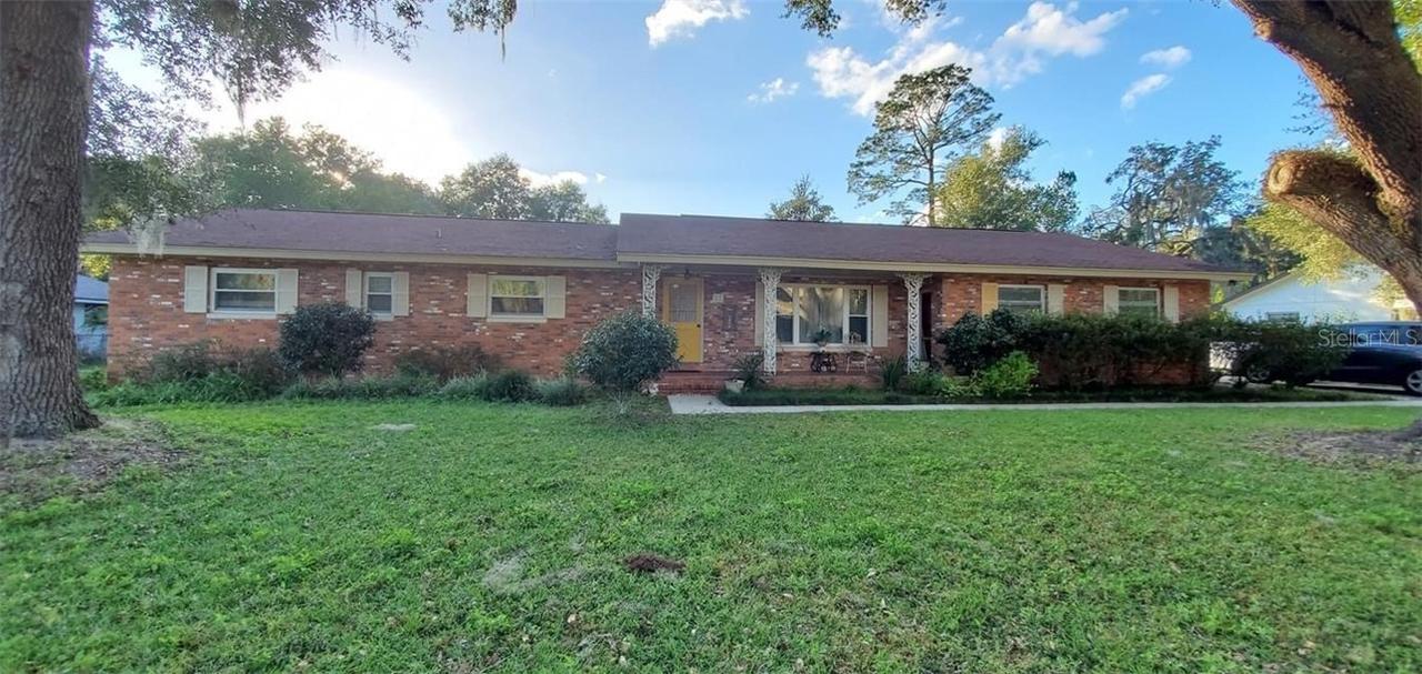 820 NE 42nd Ter., Ocala, FL 34470