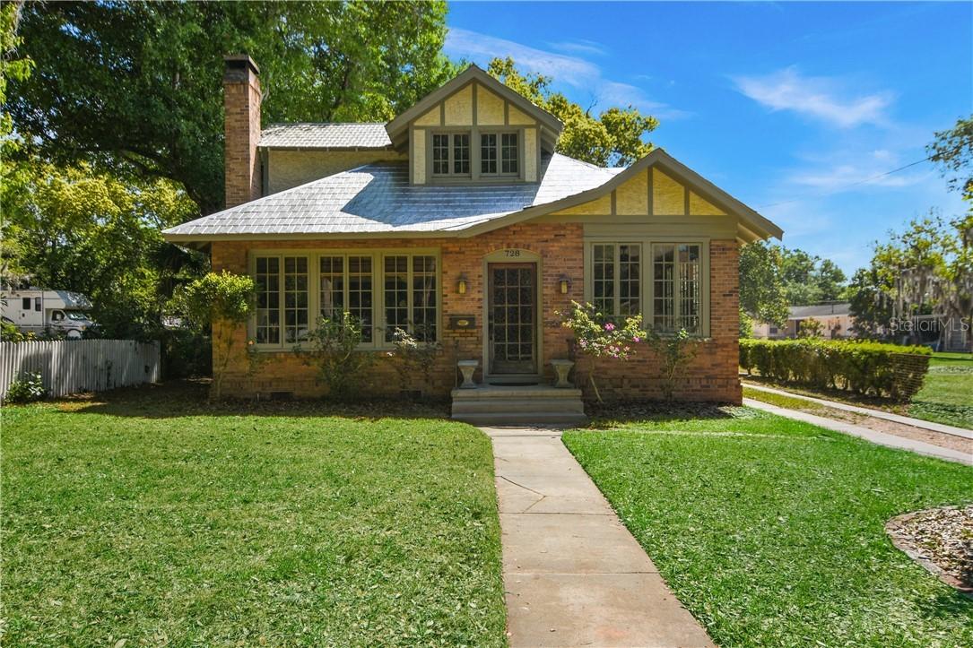 728 N Mcdonald St., Mount Dora, FL 32757