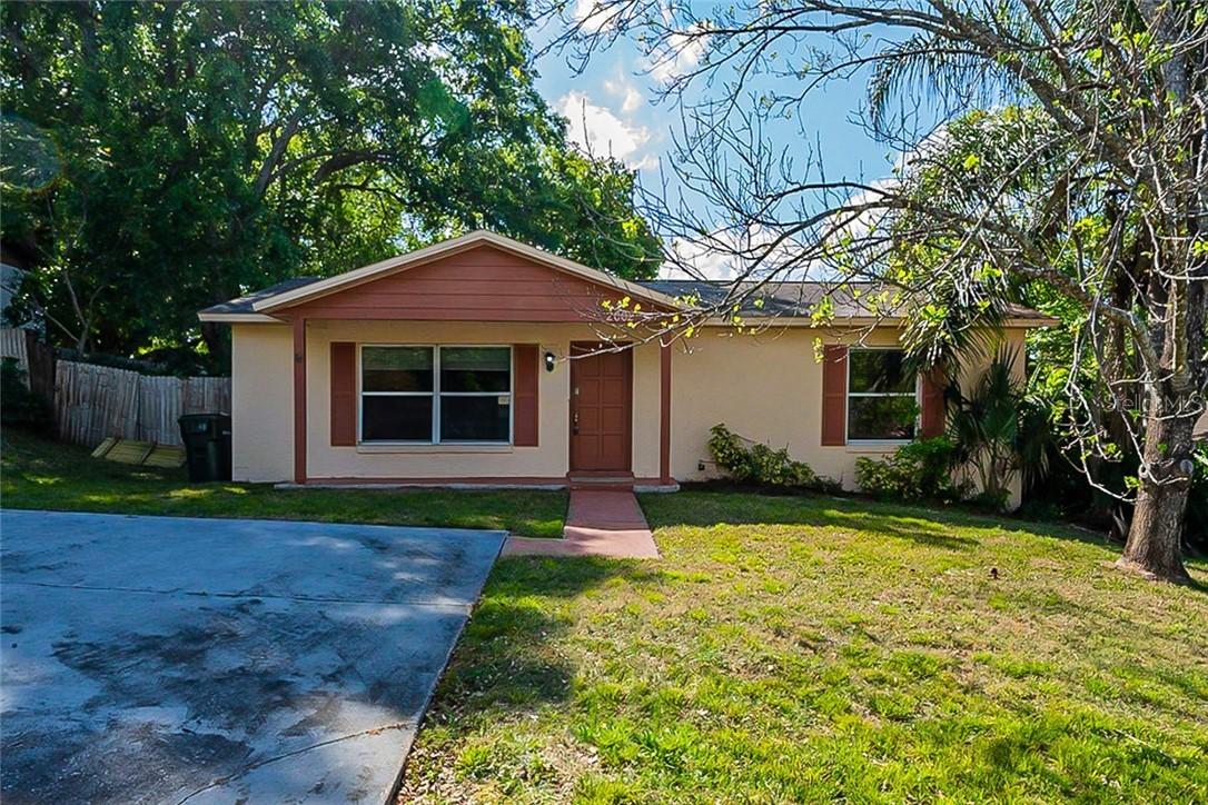2002 Jessica Lea Ln., Ocoee, FL 34761