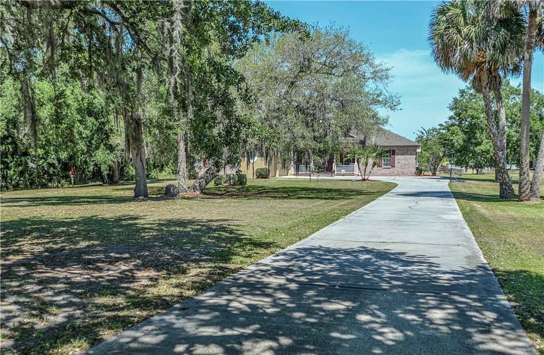 3281 Harbor Rd., Kissimmee, FL 34746