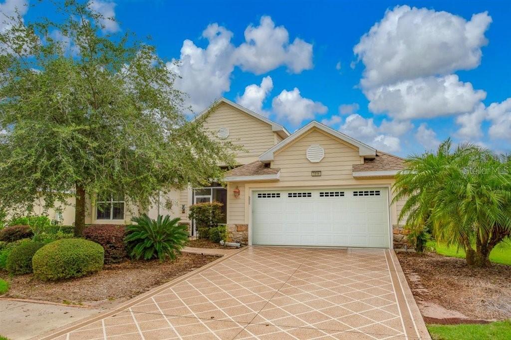 8896 Bridgeport Bay Cir., Mount Dora, FL 32757