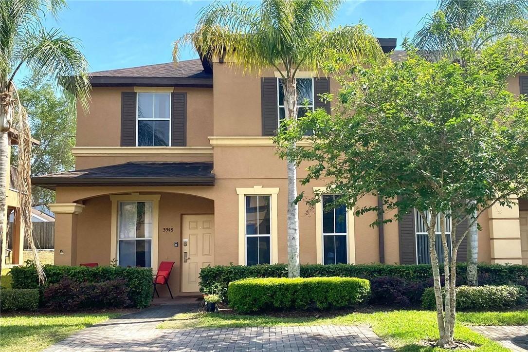 3948 Calabria Ave., Davenport, FL 33897