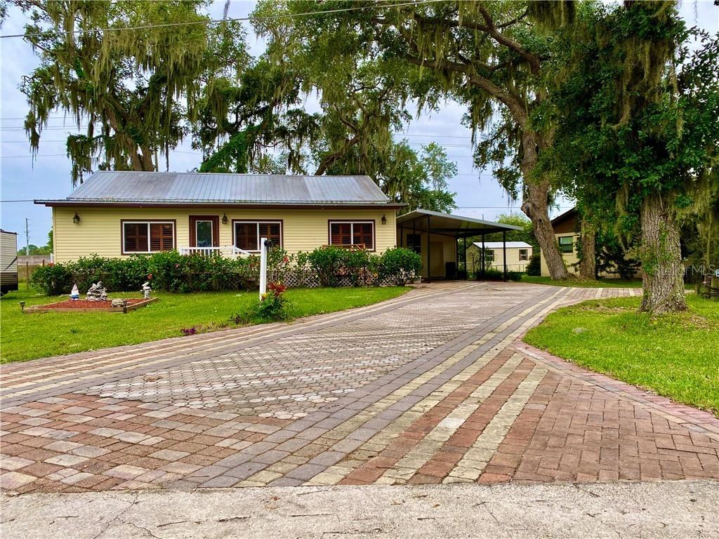12122 Canal St., Tavares, FL 32778