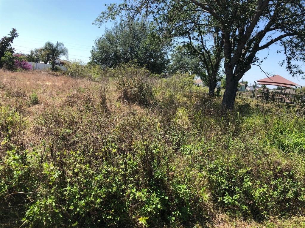 911 Gascony Ct., Poinciana, FL 34759
