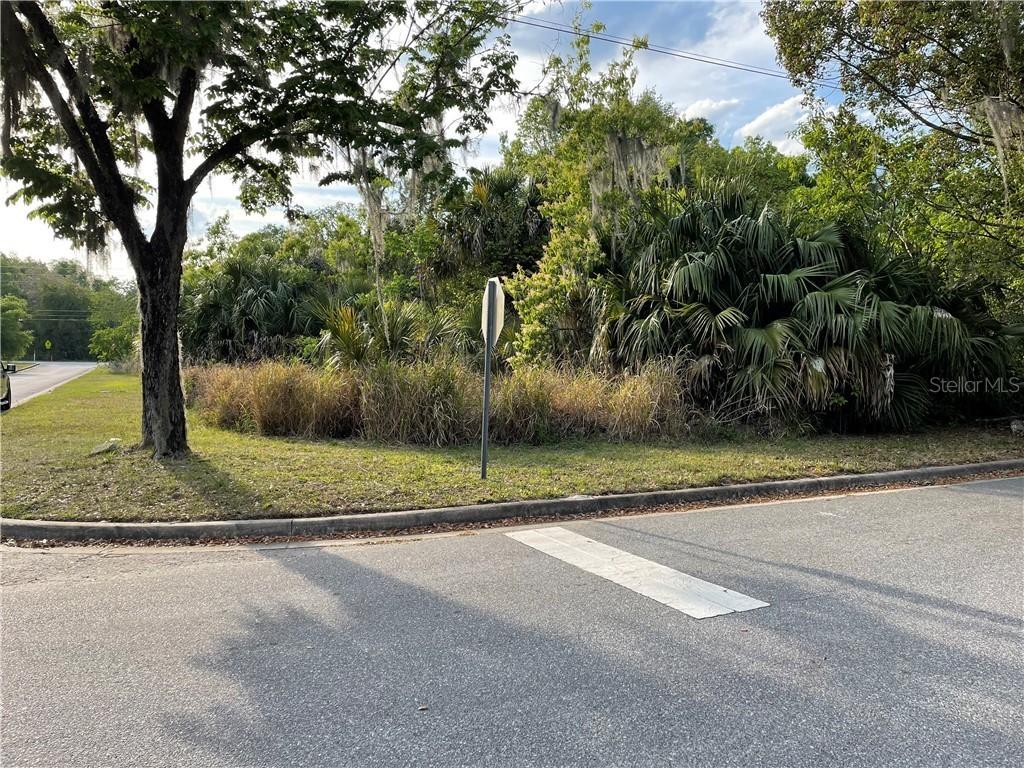 Division St., Oviedo, FL 32765