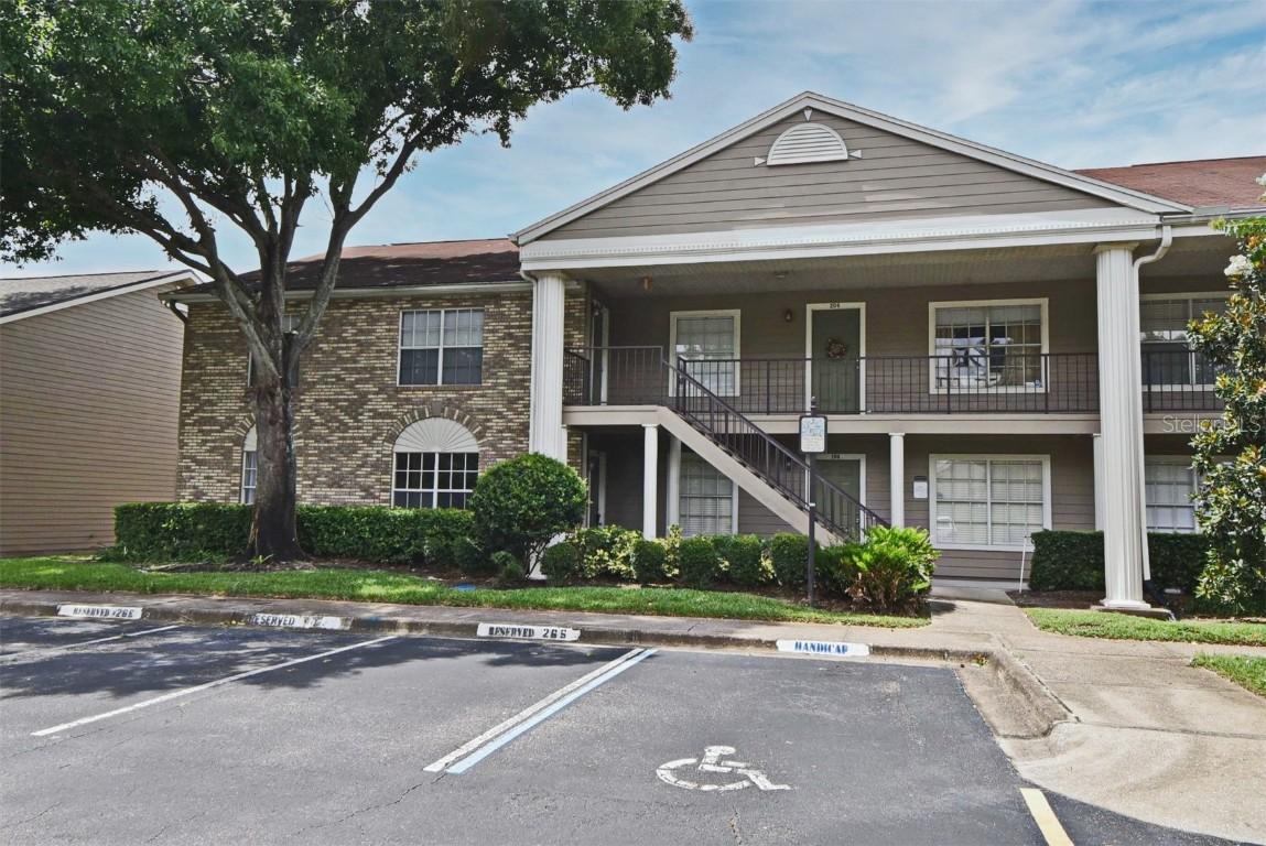 168 Reserve Cir. #100, Oviedo, FL 32765