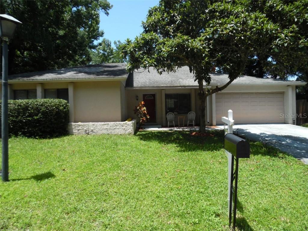 812 Gatehouse Dr., Winter Springs, FL 32708