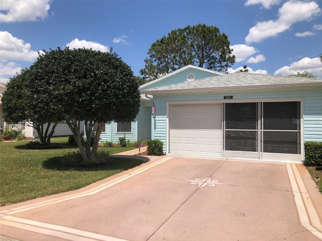 831 Old Oaks Ln., Leesburg, FL 34748