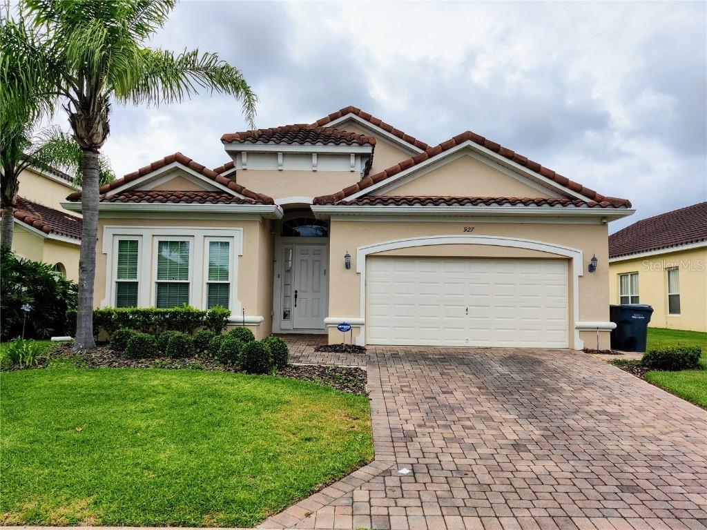 927 Tuscan Hills Blvd., Davenport, FL 33897