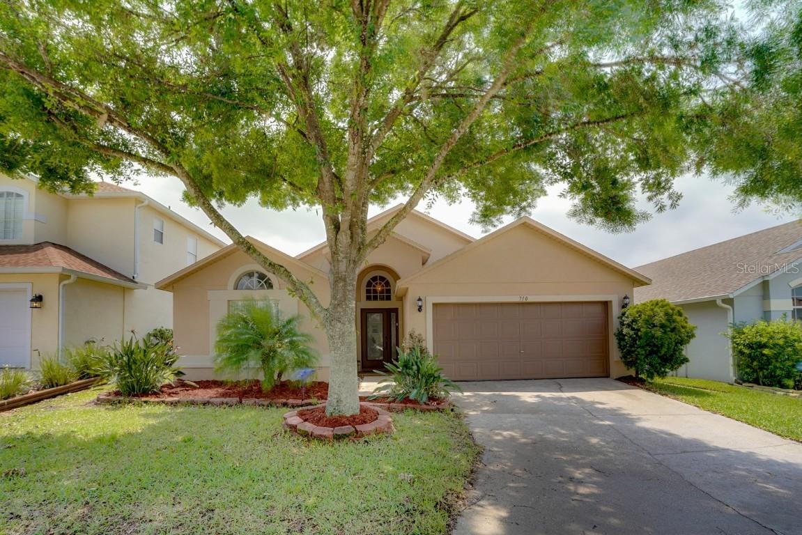 710 Cassia Dr., Davenport, FL 33897