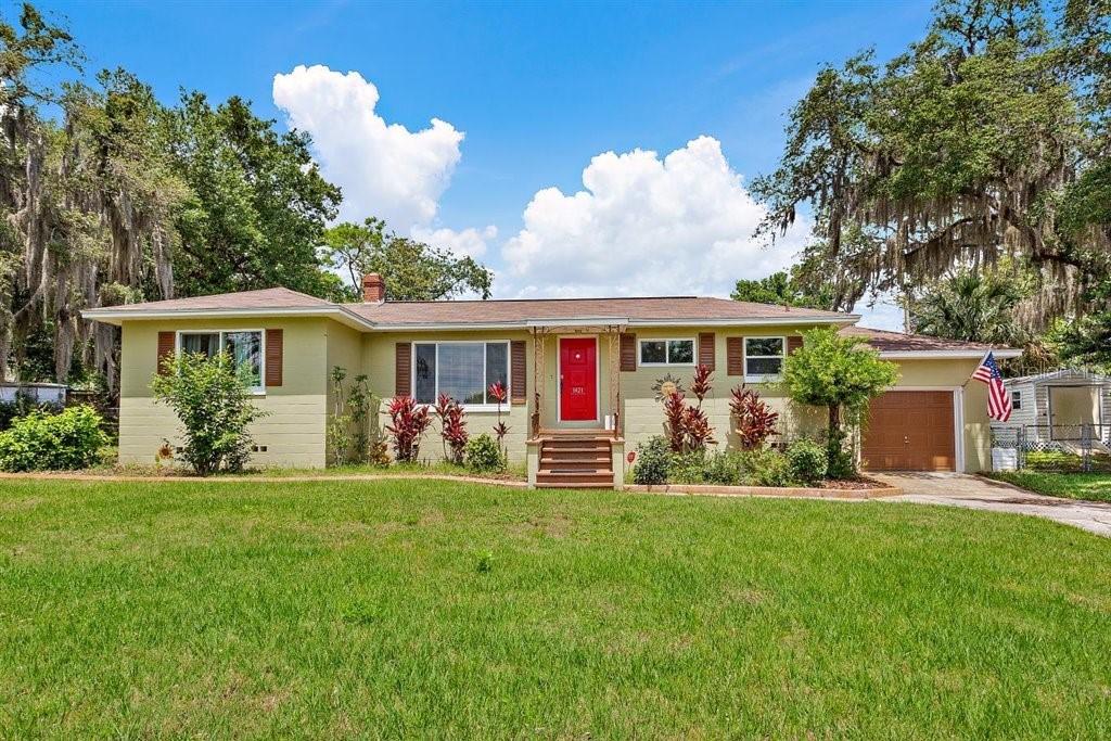 1421 Tedford St., Eustis, FL 32726