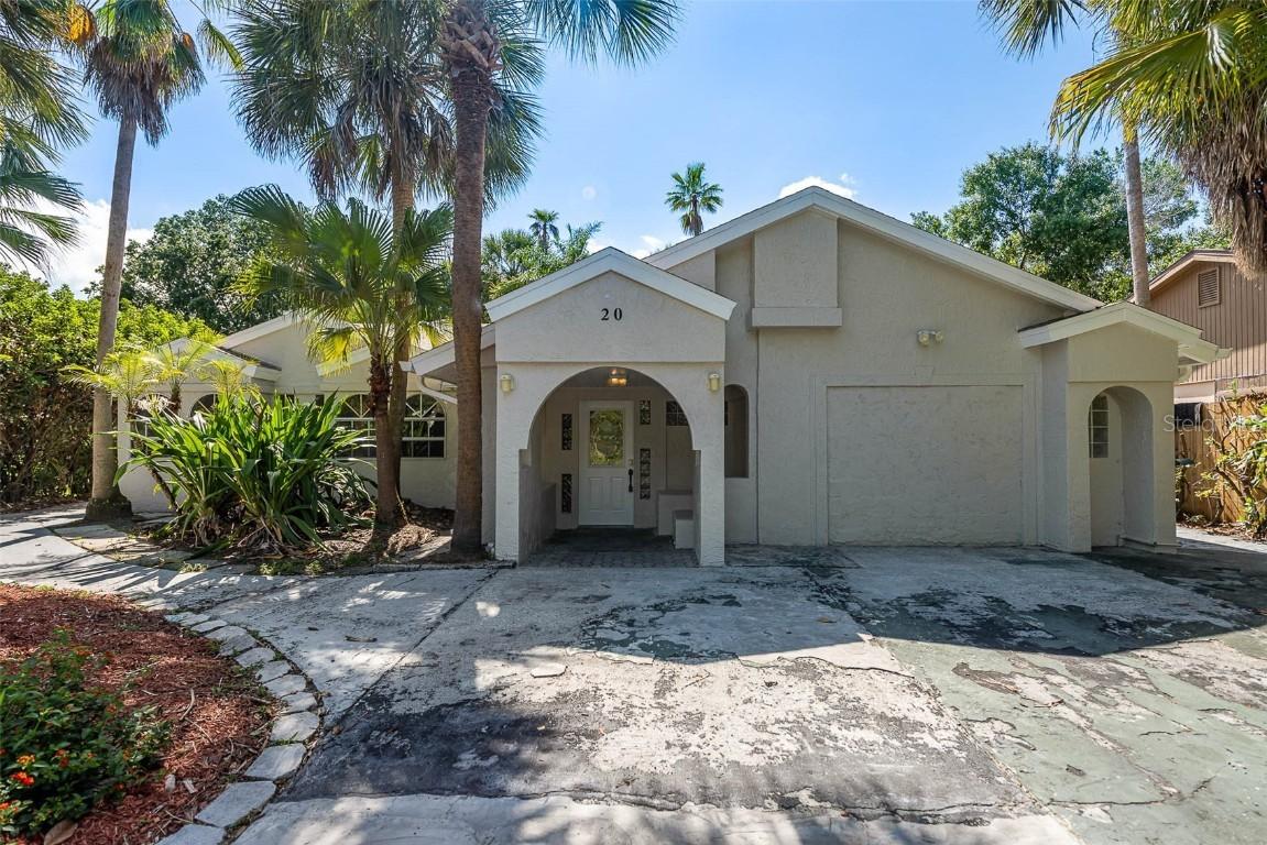 20 Chip Ct., Kissimmee, FL 34759
