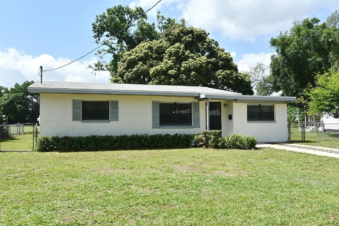 136 Overbrook Dr., Casselberry, FL 32707