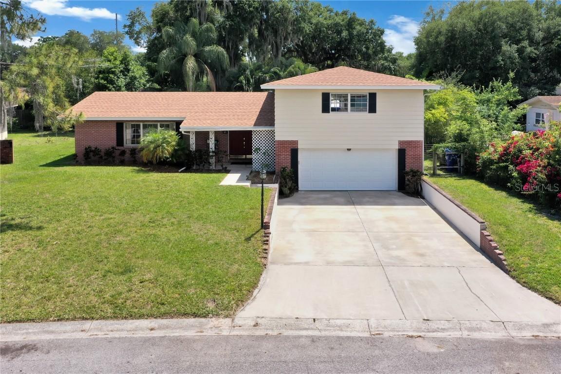 803 Montclair Dr., Kissimmee, FL 34744