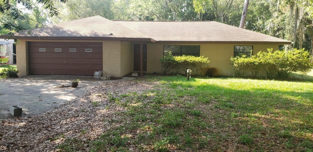 4723 Cr 306, Lake Panasoffkee, FL 33538