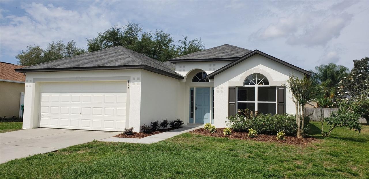 864 Vanderbilt Dr., Eustis, FL 32726